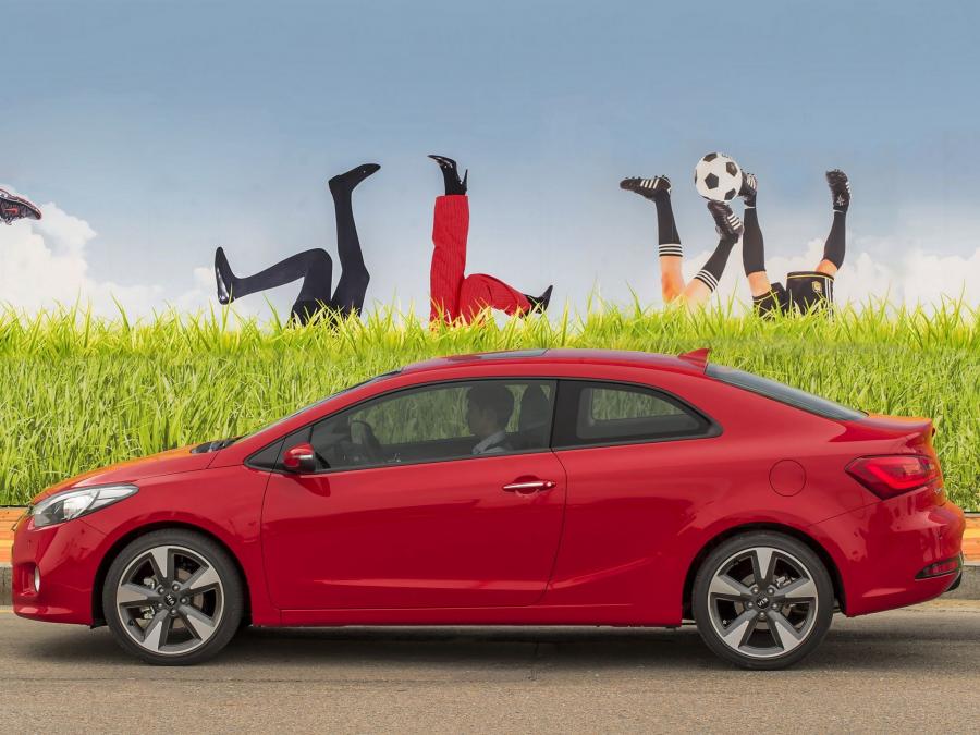  Kia Cerato Koup 2013 года  (фото 23 из 26)
